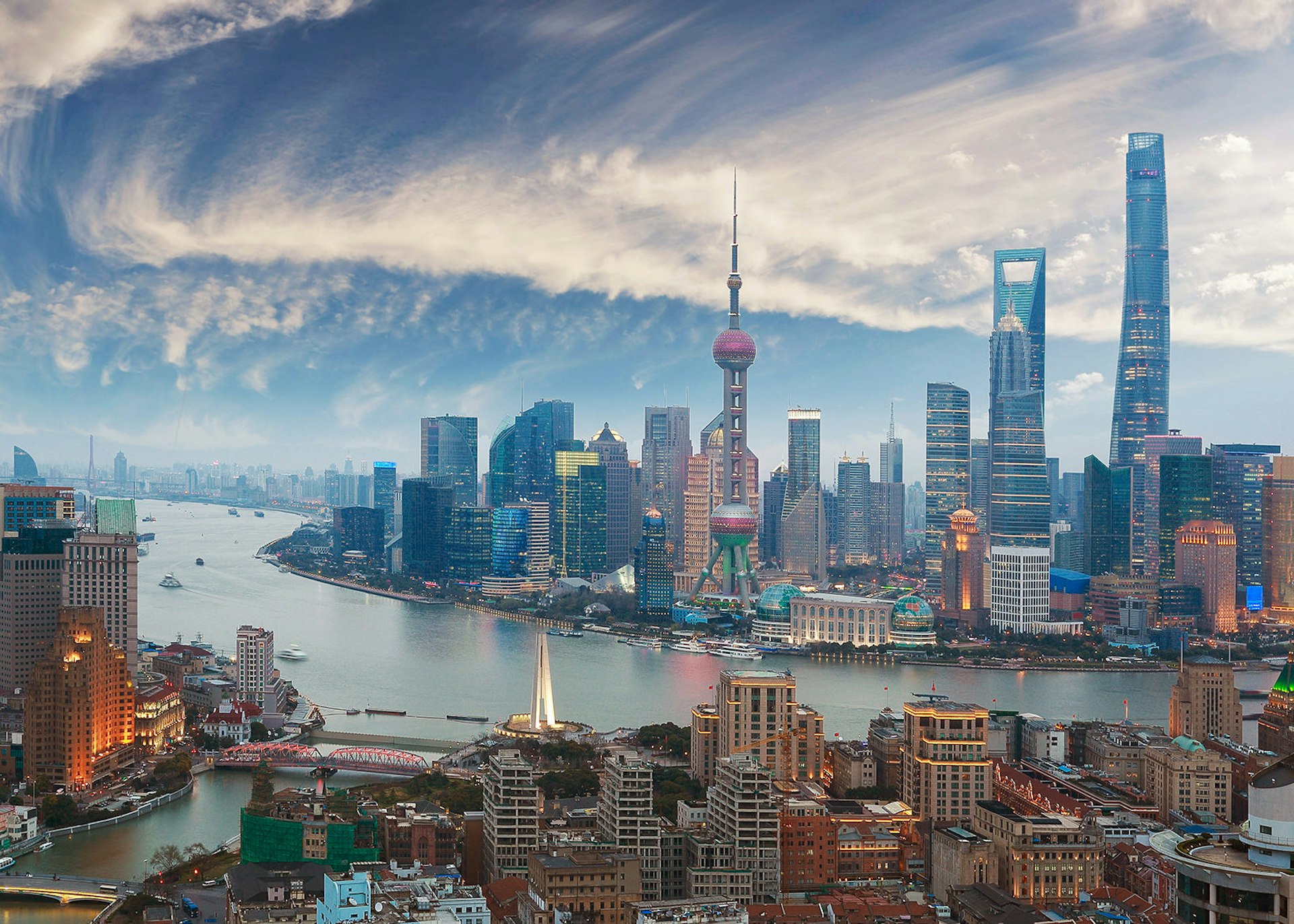 Get a bird’s eye view of the new Shanghai skyline © 123ArtistImages / Getty Images