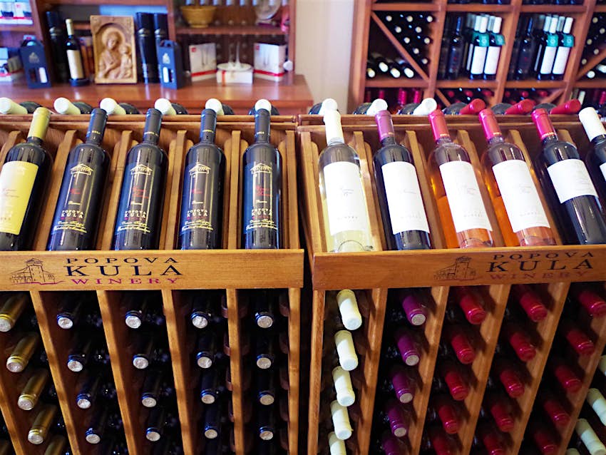 Features - wine-bottles-popova-kula-macedonia Wine bottles at the Popova Kula winery shop © Cibrev / CC BY-SA 4.0