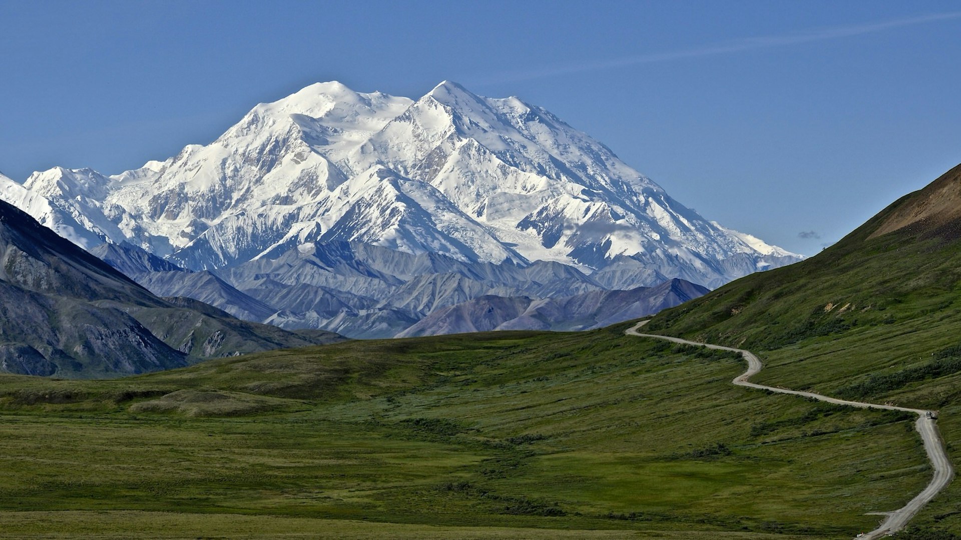 View of Denali, Alaska © Gust Robijns / Lonely Planet