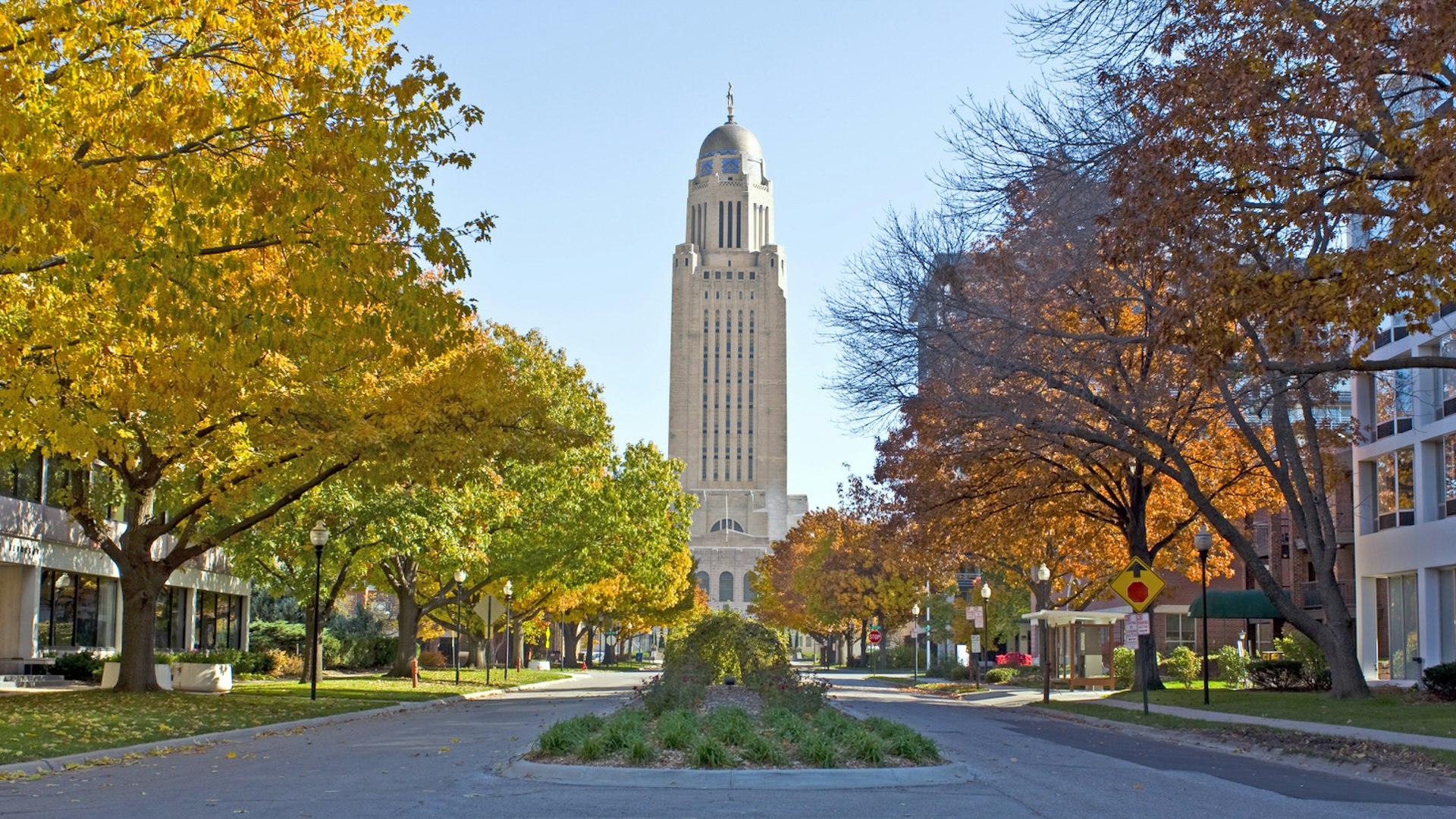 Celebrate Nebraska's 150th birthday in Lincoln, the state capital © Katherine Welles / Shutterstock