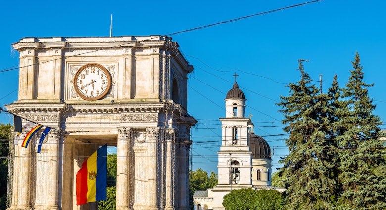Chisinau's Triumphal Arch © Leonid Andronov / Shutterstock