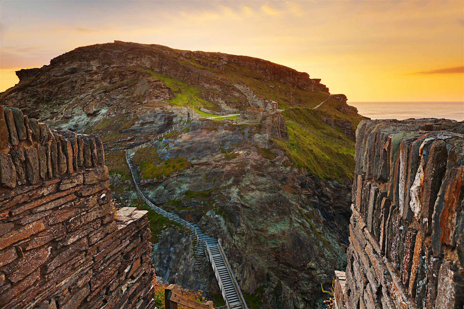 Features - Tintagel Cornwall The rugged ruins of Tintagel Castle gaze out onto the Atlantic © Susan Daniels / Getty Images