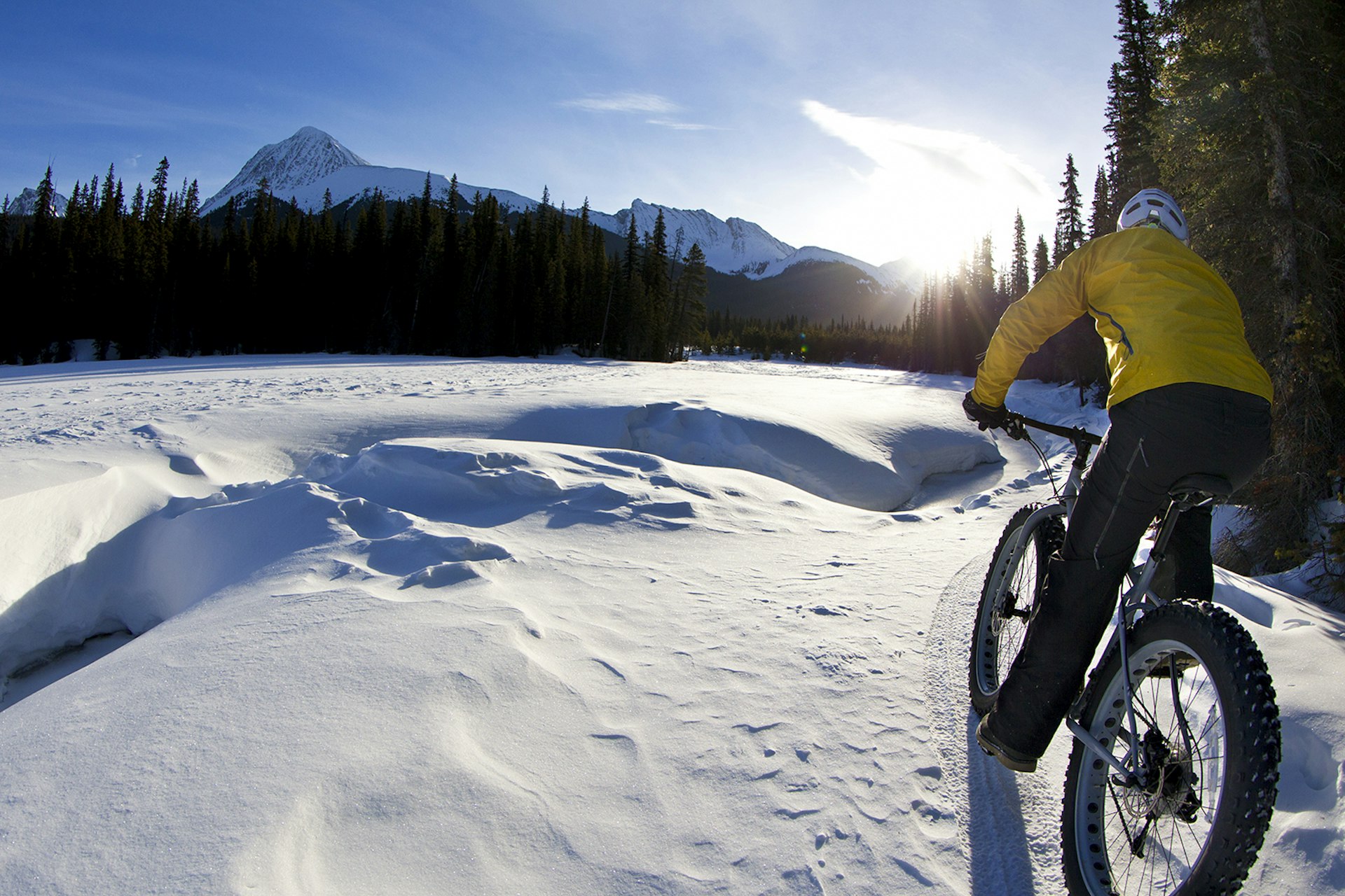 Features - Winter Fat Bike Morning
