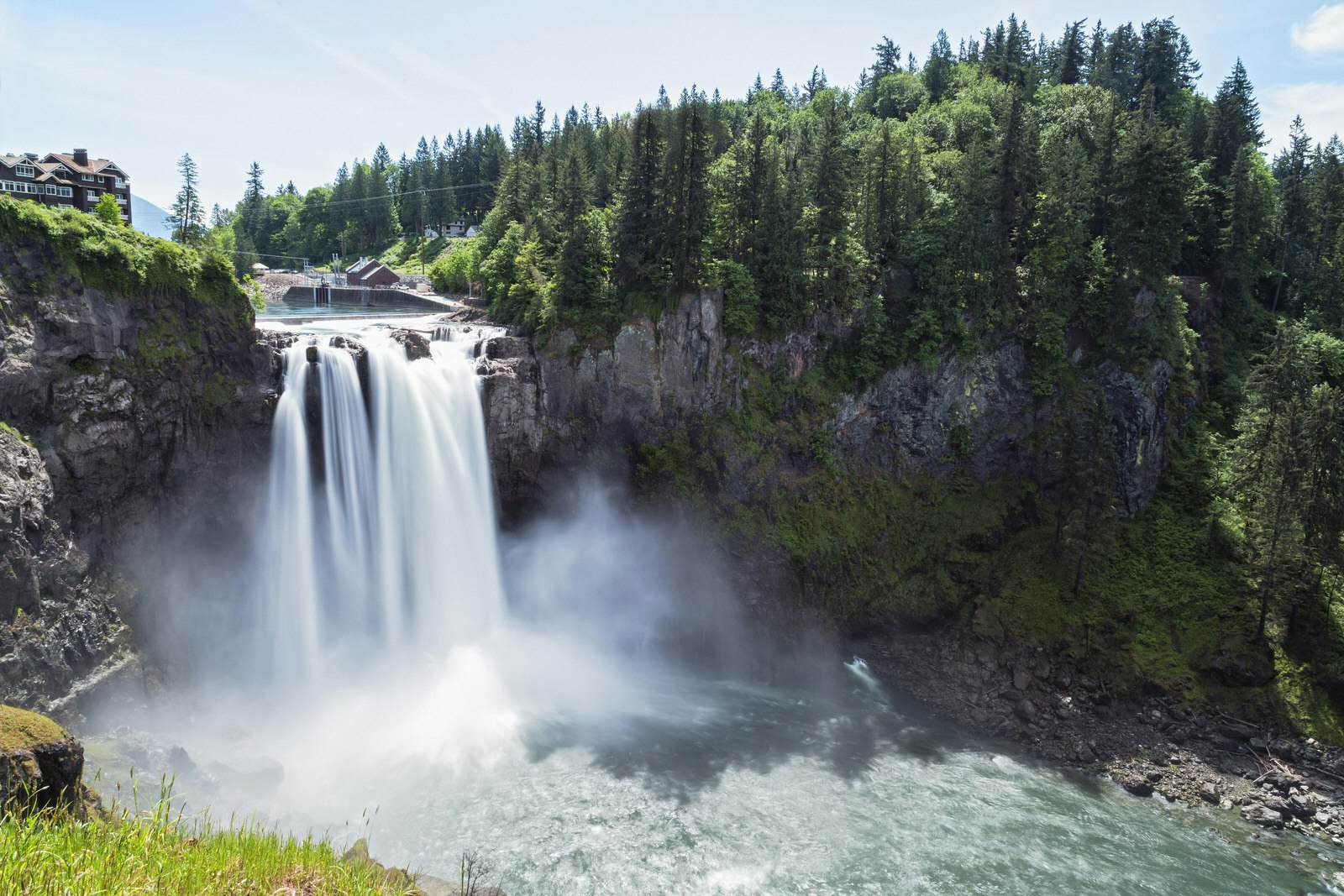 Fans of cult TV hit Twin Peaks will recognise Snoqualmie Falls © Westend61 / Getty Images