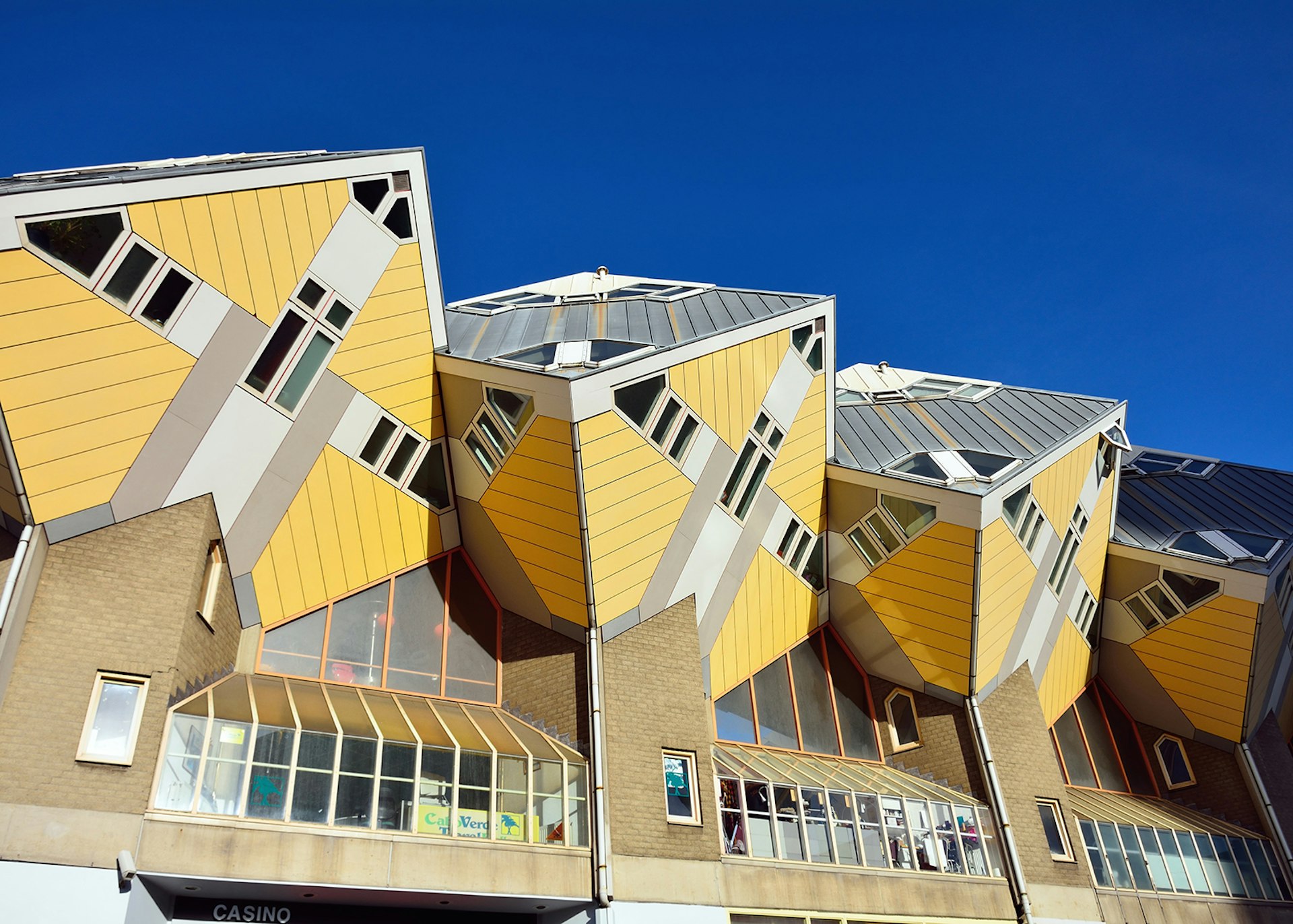 Cube houses in Rotterdam, the Netherlands ©  Hit1912 / Shutterstock