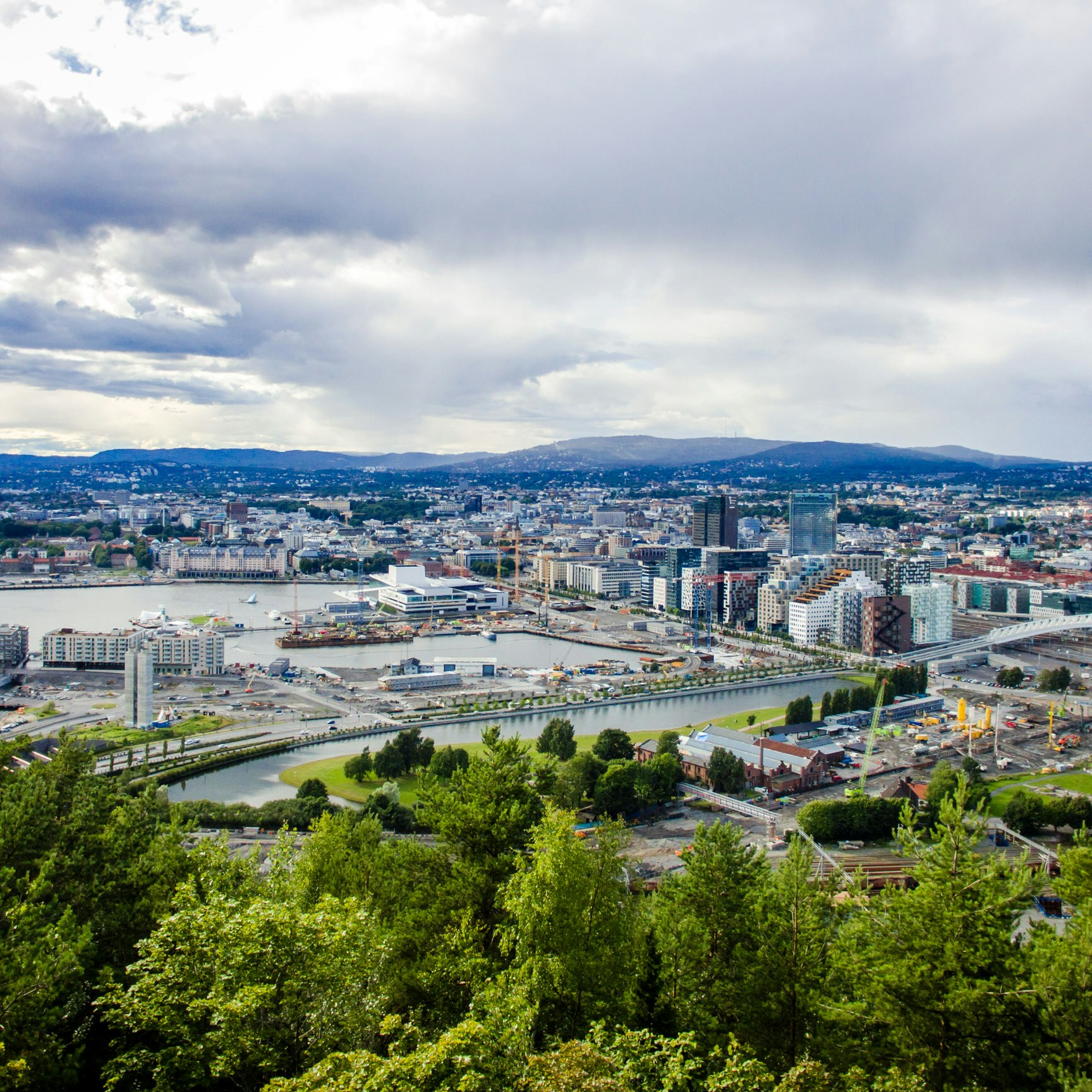 Features - view-from-ekeberg-3000-cs_1-fa8fe9fd69d8
