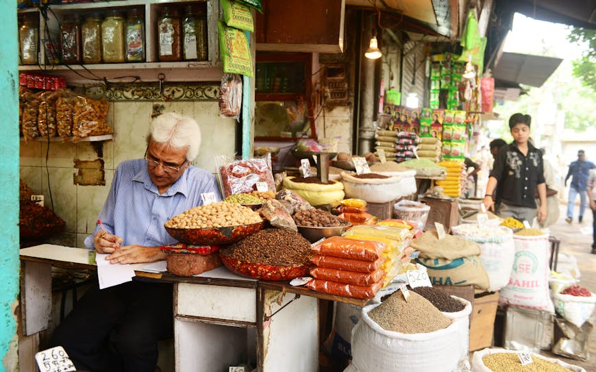 Få en mage full av kryddade godsaker i Delhi © Ramesh Pathania/Mint / Getty Images