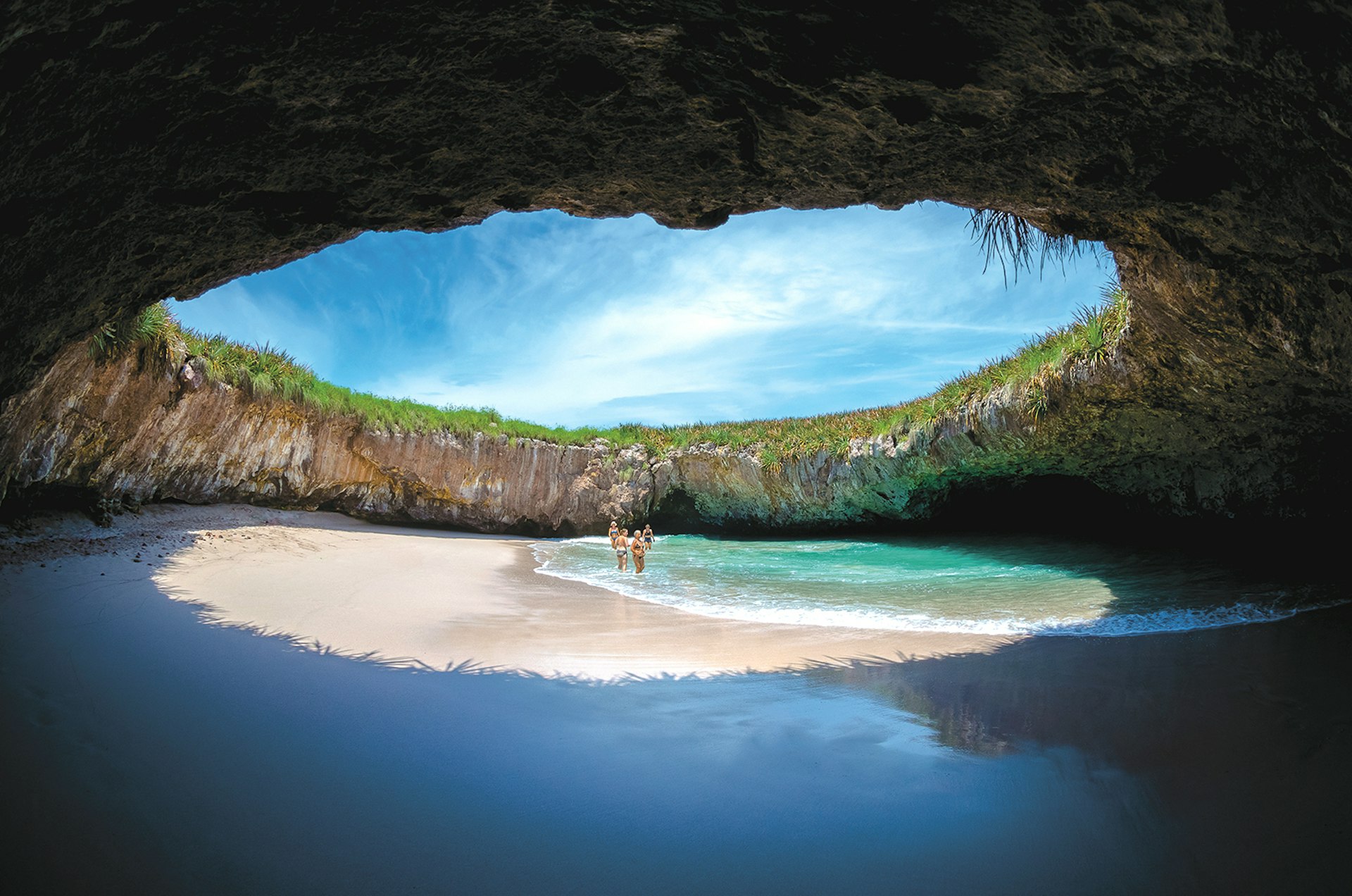 The clue is in the name – Mexico's Hidden Beach is spectacularly secluded © Miguel Naranjo