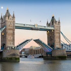 Not to be confused with nearby London Bridge, this one is Tower Bridge © chbaum / Shutterstock