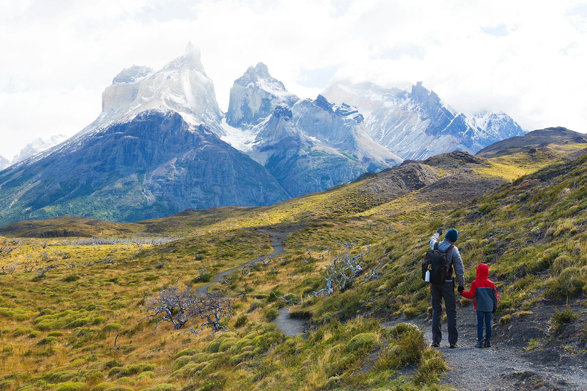 Features - family hiking in patagonia