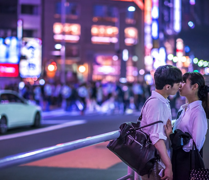Features - lovers-in-japan-500px-by-Daniele-Boffelli-RS-bcb334570dc6