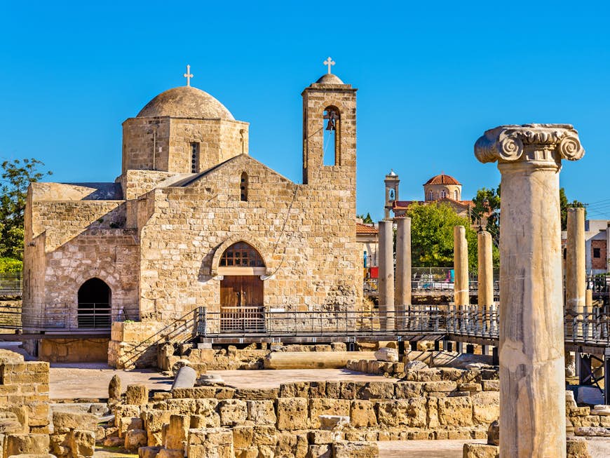 Resterna av Hrysopolitissa-basilikan i Pafos © Leonid Andronov / Shutterstock