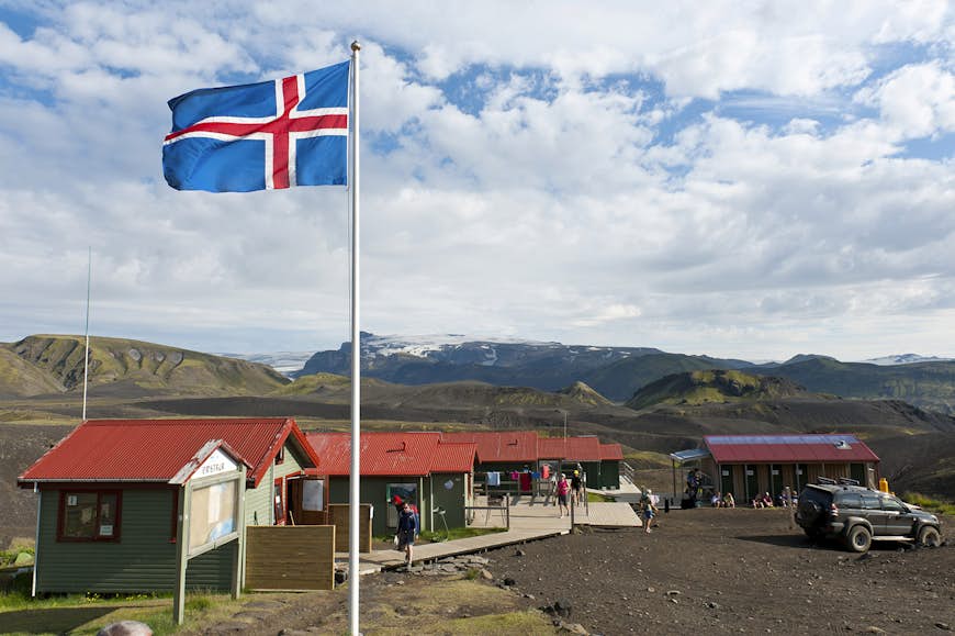 Funktioner - Islands nationalflagga, Emstrur - Botnar Hut vid Laugavegur vandringsled, Rangarping ytra, Island, Skandinavien