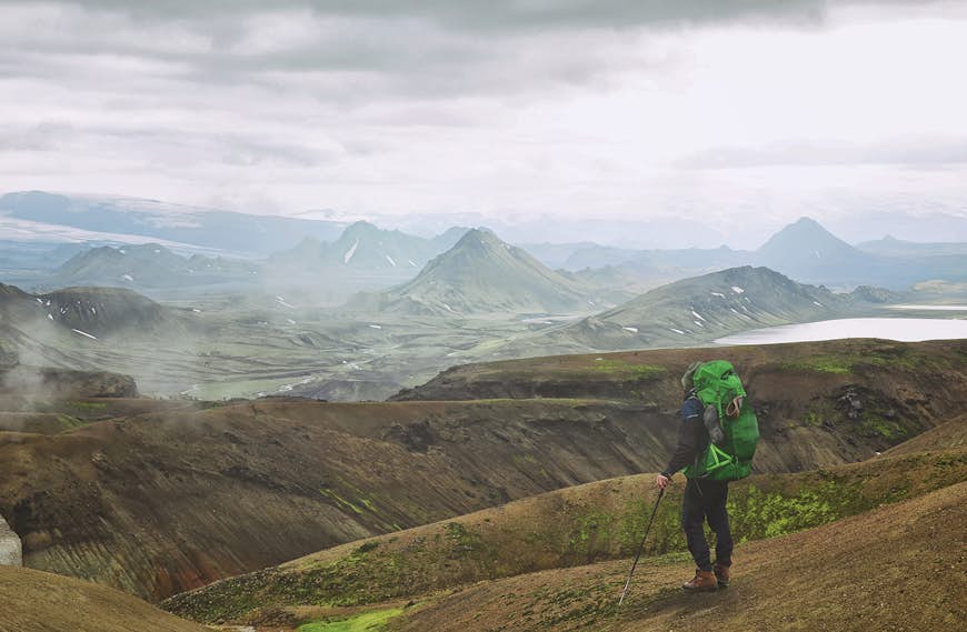 Funktioner - Isländskt landskap - utsikt över fantastiska berg