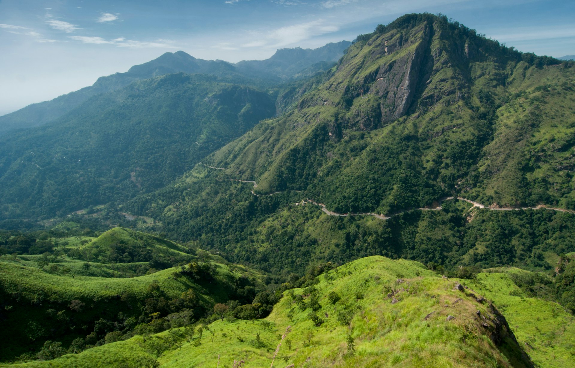 Epic landscapes near Ella © Dave Stamboulis Travel Photography / Getting Images