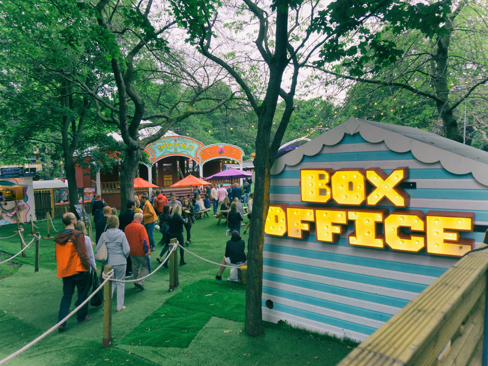 The box office in the George Square Gardens during the Edinburgh Festival © Ludovic Farine / Shutterstock 
