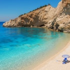 Features - Greec_beach_shoulderseason-e1975a5826a8