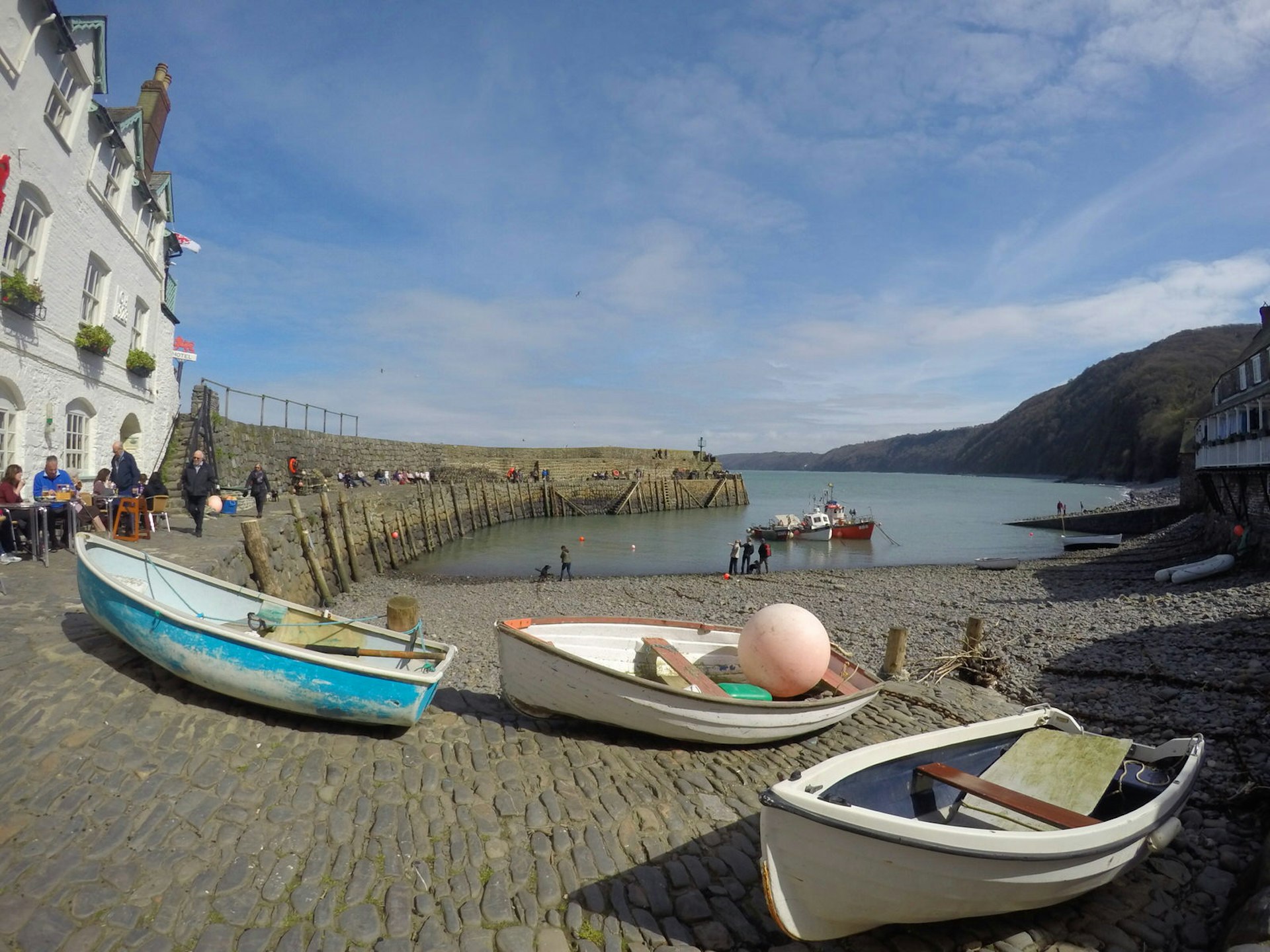 Boats and beers at the Red Lion Inn, Clovelly, Devon © Belinda Dixon / Lonely Planet