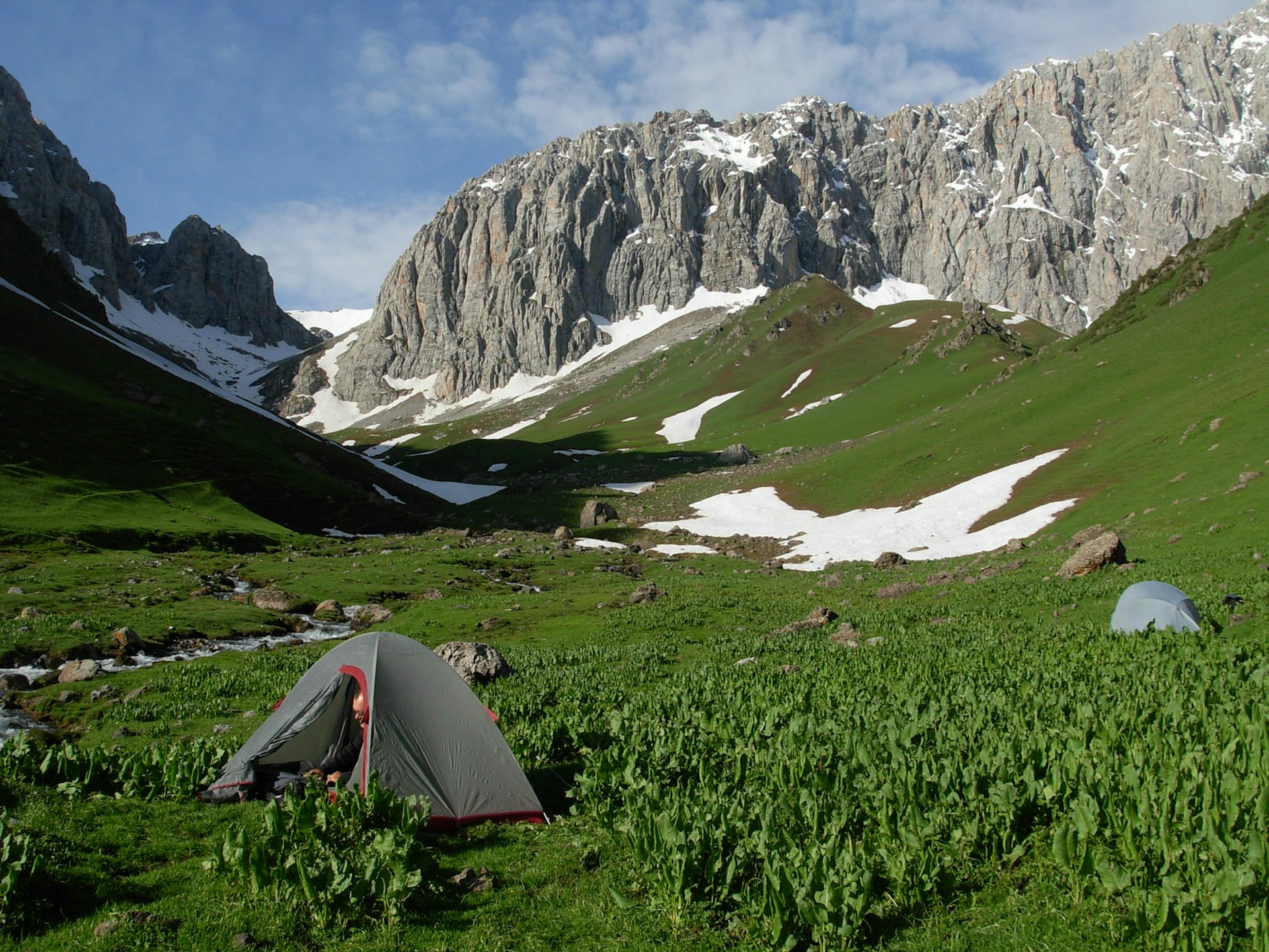 Wild camping on the three-day Sary Oi and Ak Tor Pass trek © Bradley Mayhew / Lonely Planet