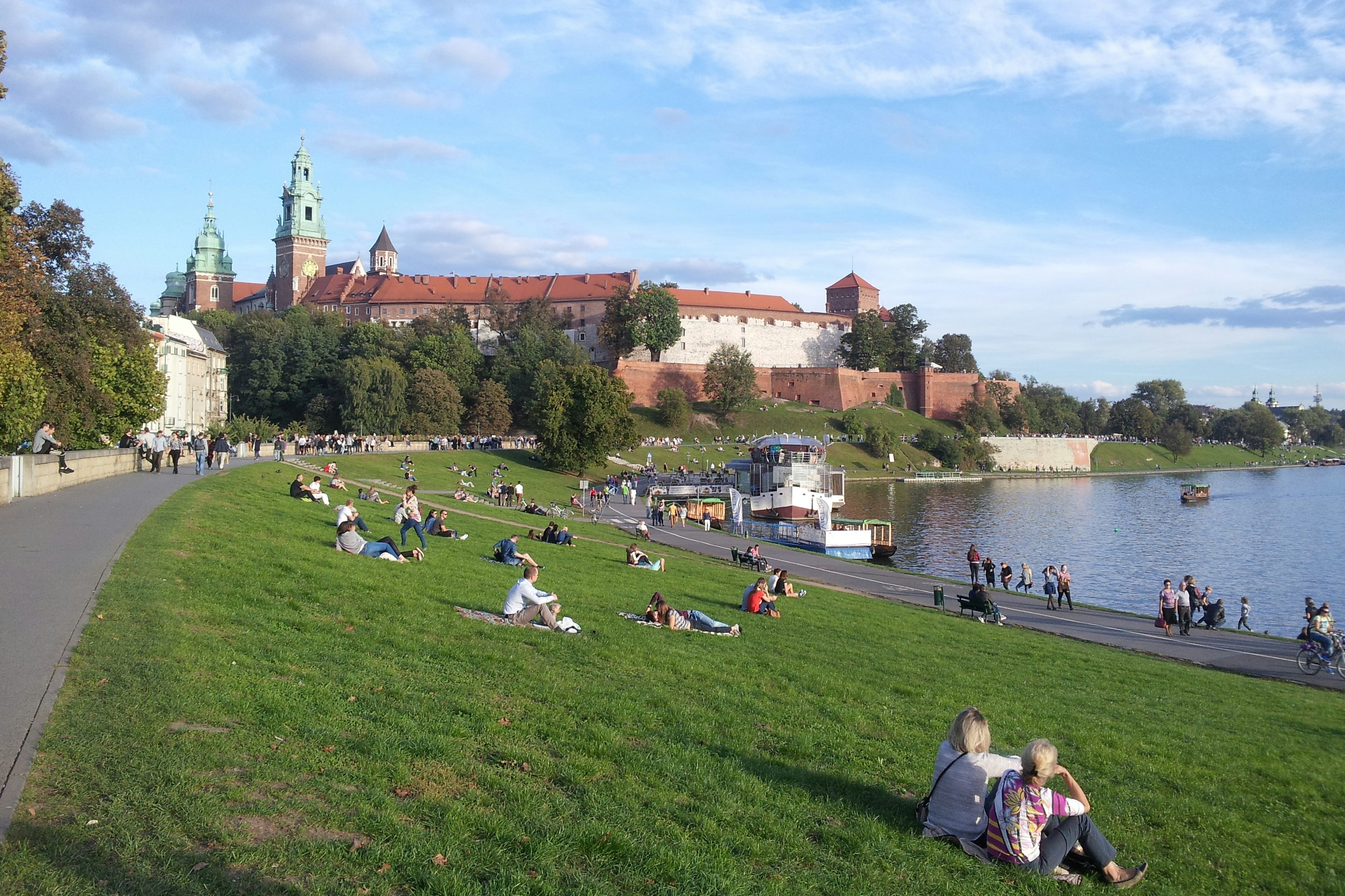 Features - riverside-krakow-3000-cs-da40925e7c09