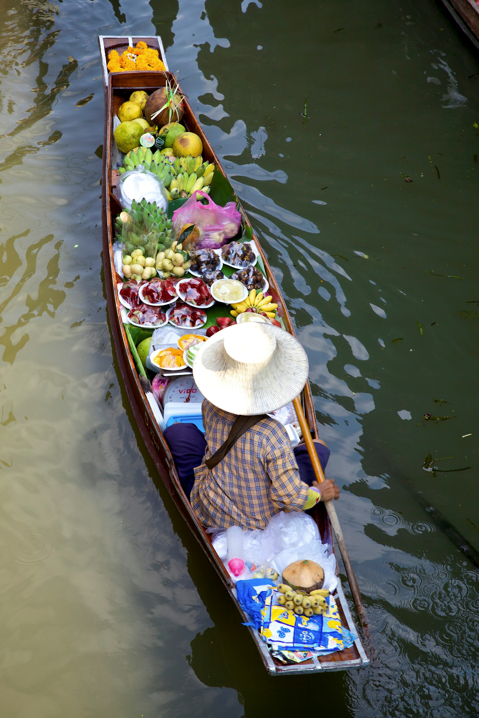 The Damnoen Saduk floating market near Bangkok, Thailand