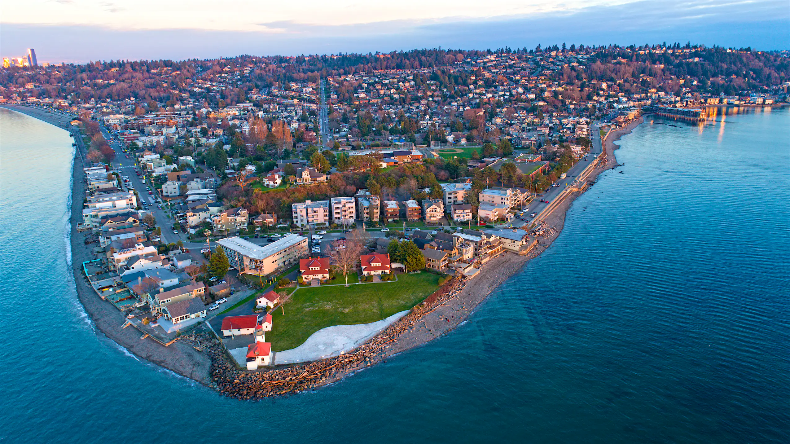 A guide to Seattle's Alki Beach - Lonely Planet
