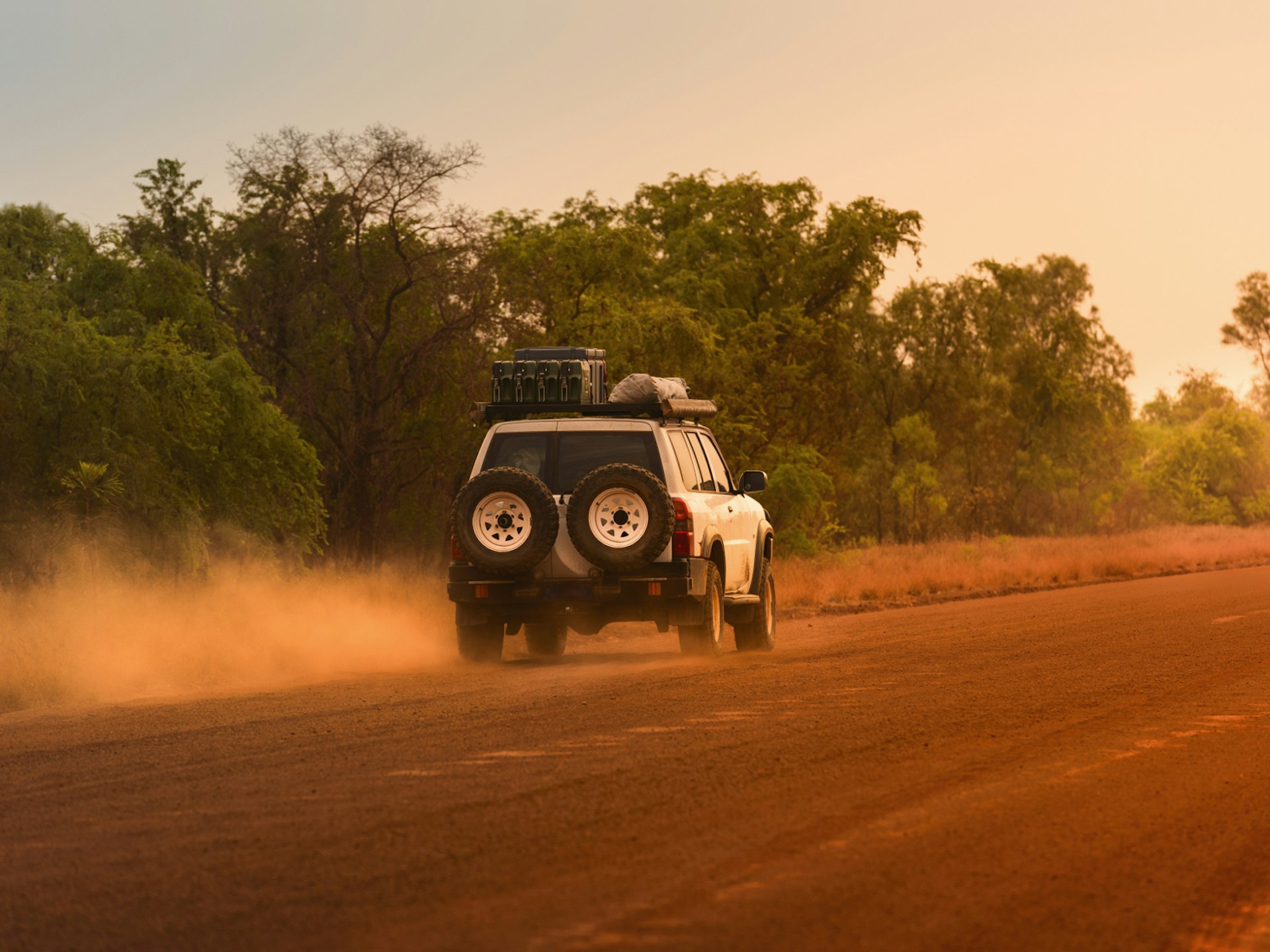 A 4WD on the Gibb TRiver Road, Australia © Stefan Mokrzecki / Getty Images