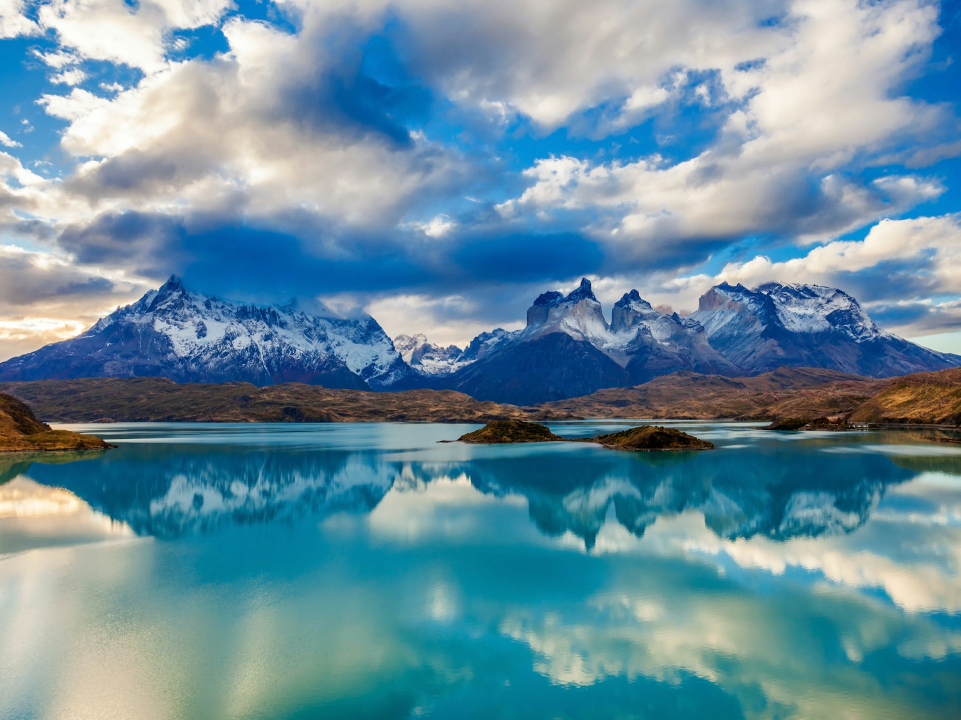Mountain range and turquoise lake of the Torres del Paine National Park, Chile