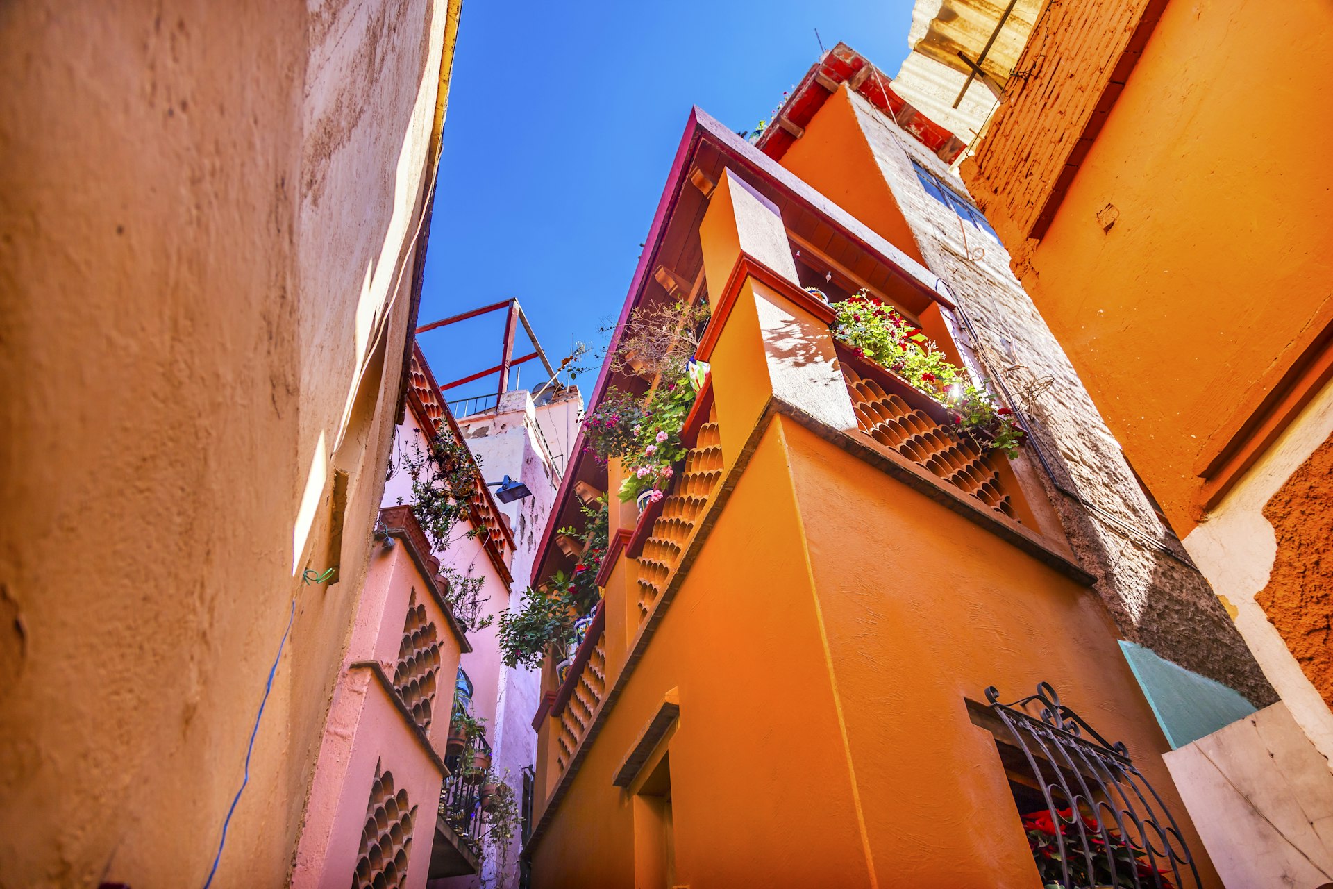 Kiss Alley Alleyway Colored Houses Guanajuato Mexico. Houses so close couple can exchange a kiss between balconies