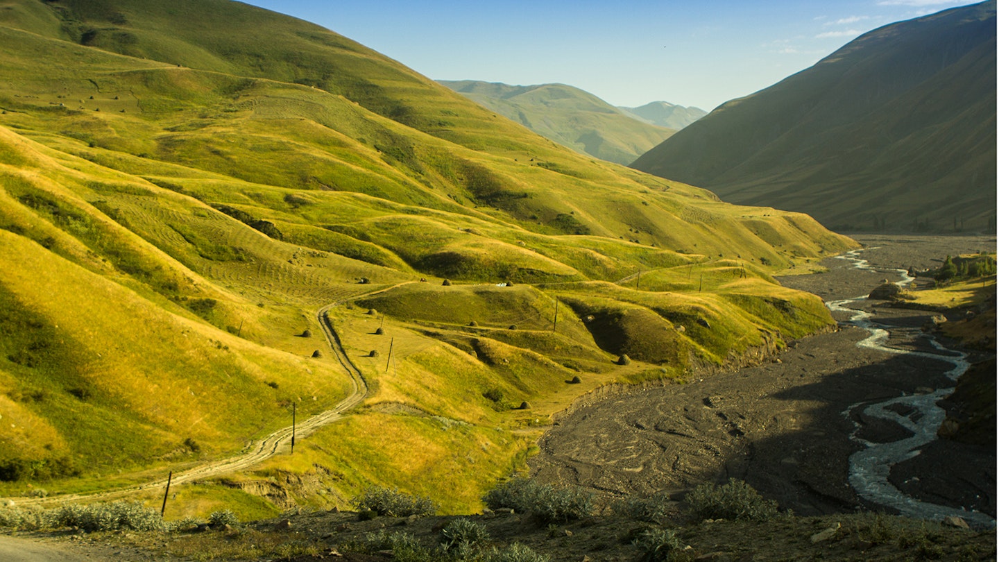 Valley leading through the Guba Mountains, Azerbaijan © Saxsagan / Shutterstock