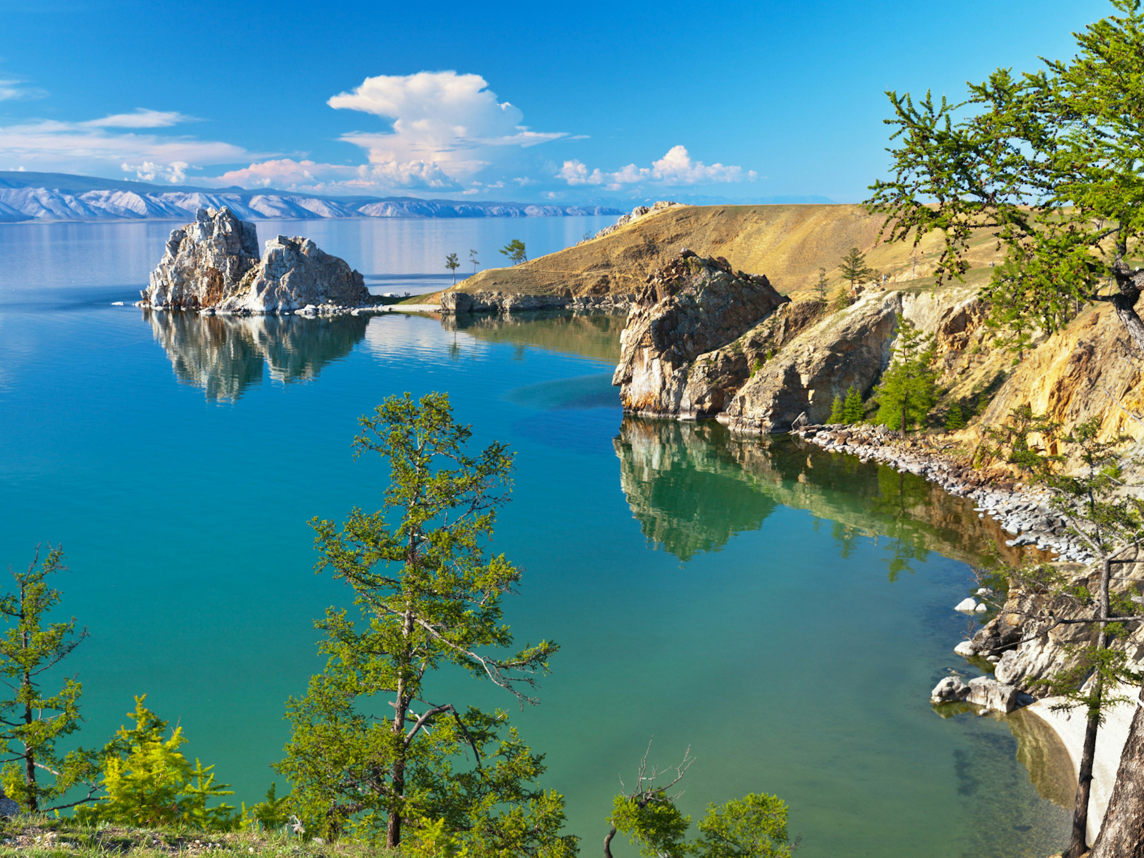 Lake Baikal is one of the most popular destinations along the Trans-Mongolian route © Katvic / Shutterstock