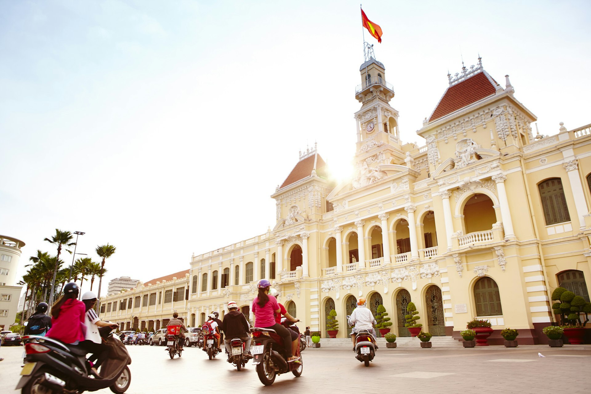 Saigon’s City Hall © Matt Munro / Lonely Planet