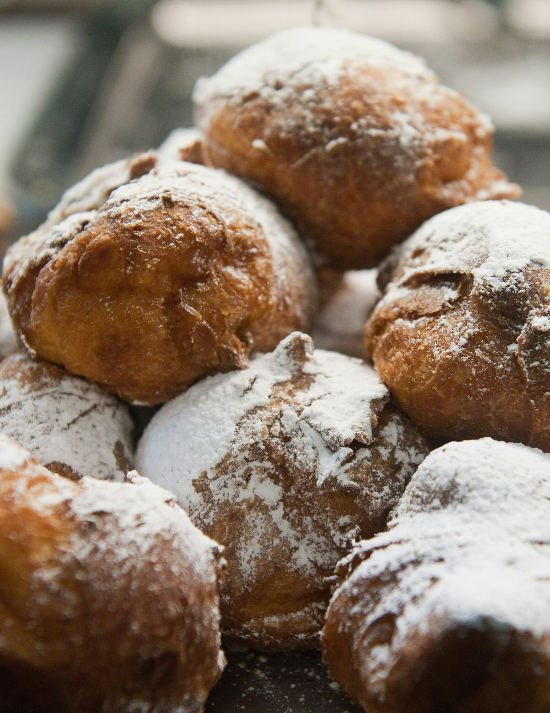 A close up of some of Pasticceria Tonolo's impressive frittellas.