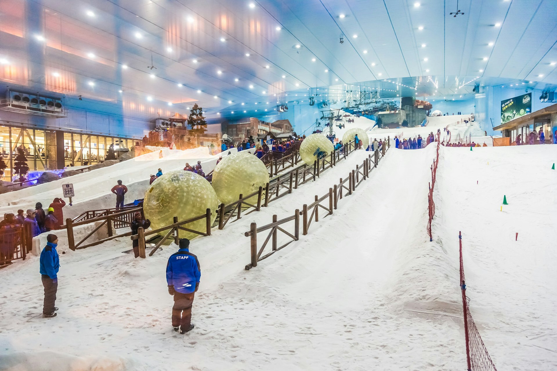 Ski Dubai is an indoor ski resort with 22,500 square meters of indoor ski area. It is a part of the Mall of the Emirates
