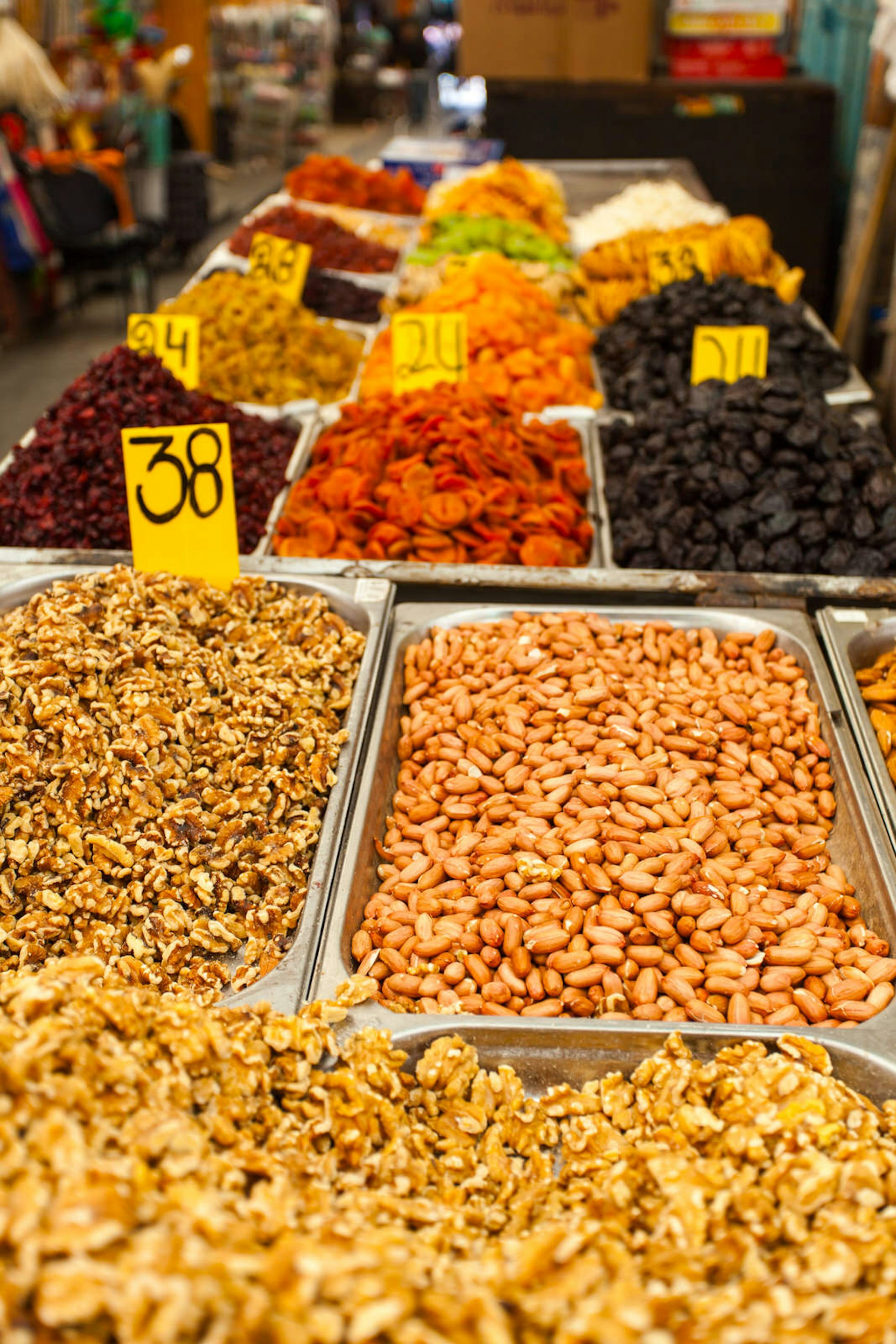 Spices at Mahane Yehuda Market in Jerusalem. Image by LALS STOCK / Shutterstock