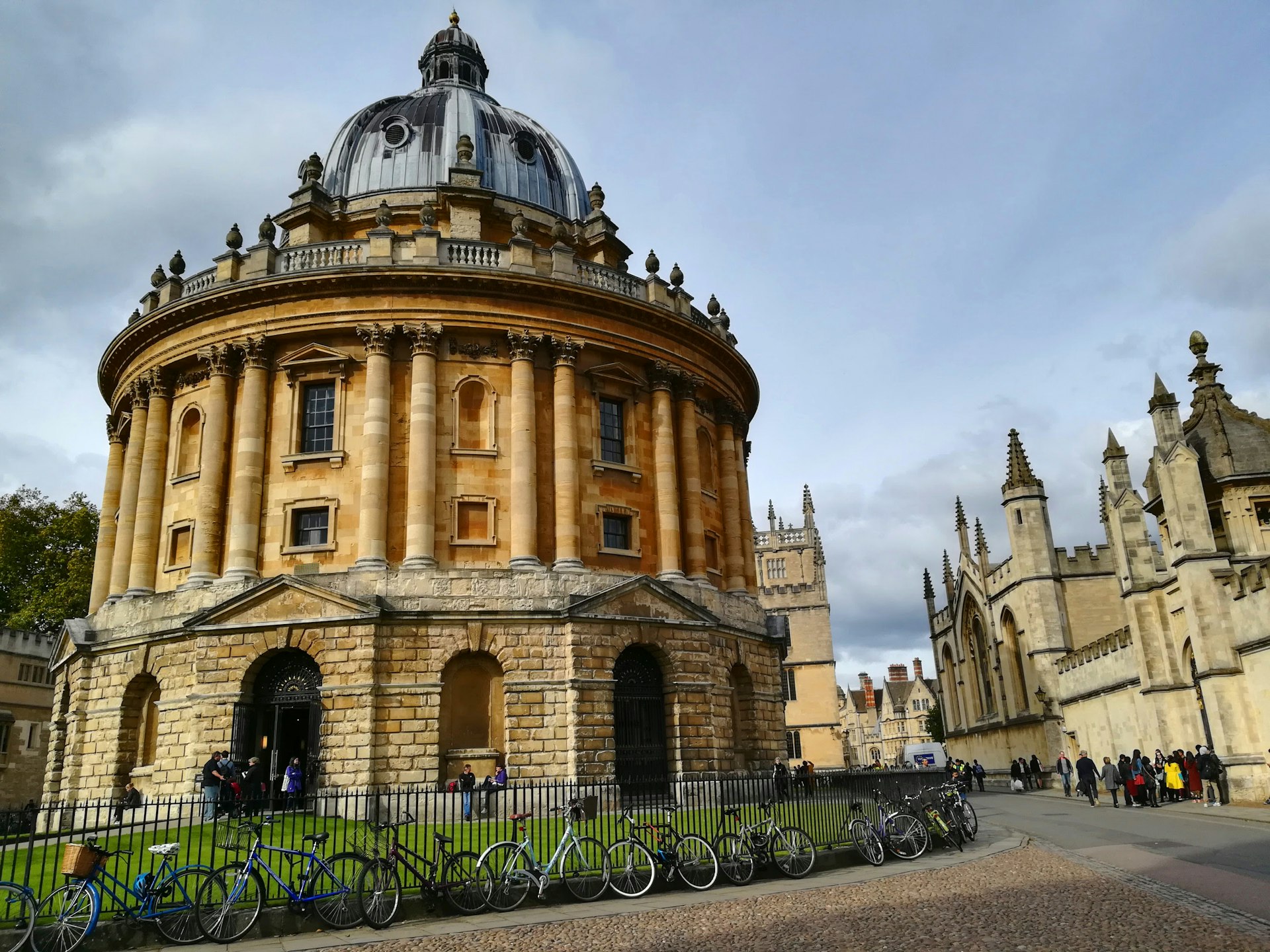 Radcliffe Camera, Oxford © Amy Pay / Lonely Planet