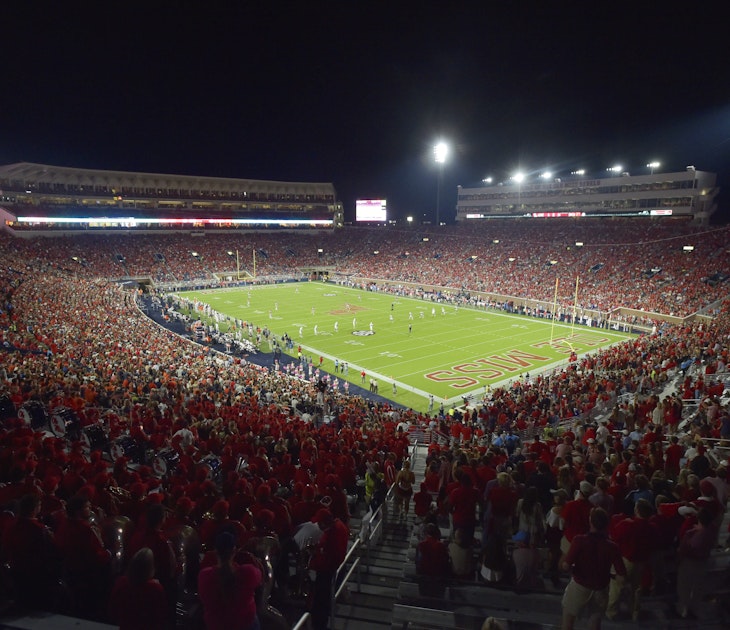 Football under the lights at Ole Miss © Austin Mcafee/CSM/REX/Shutterstock
