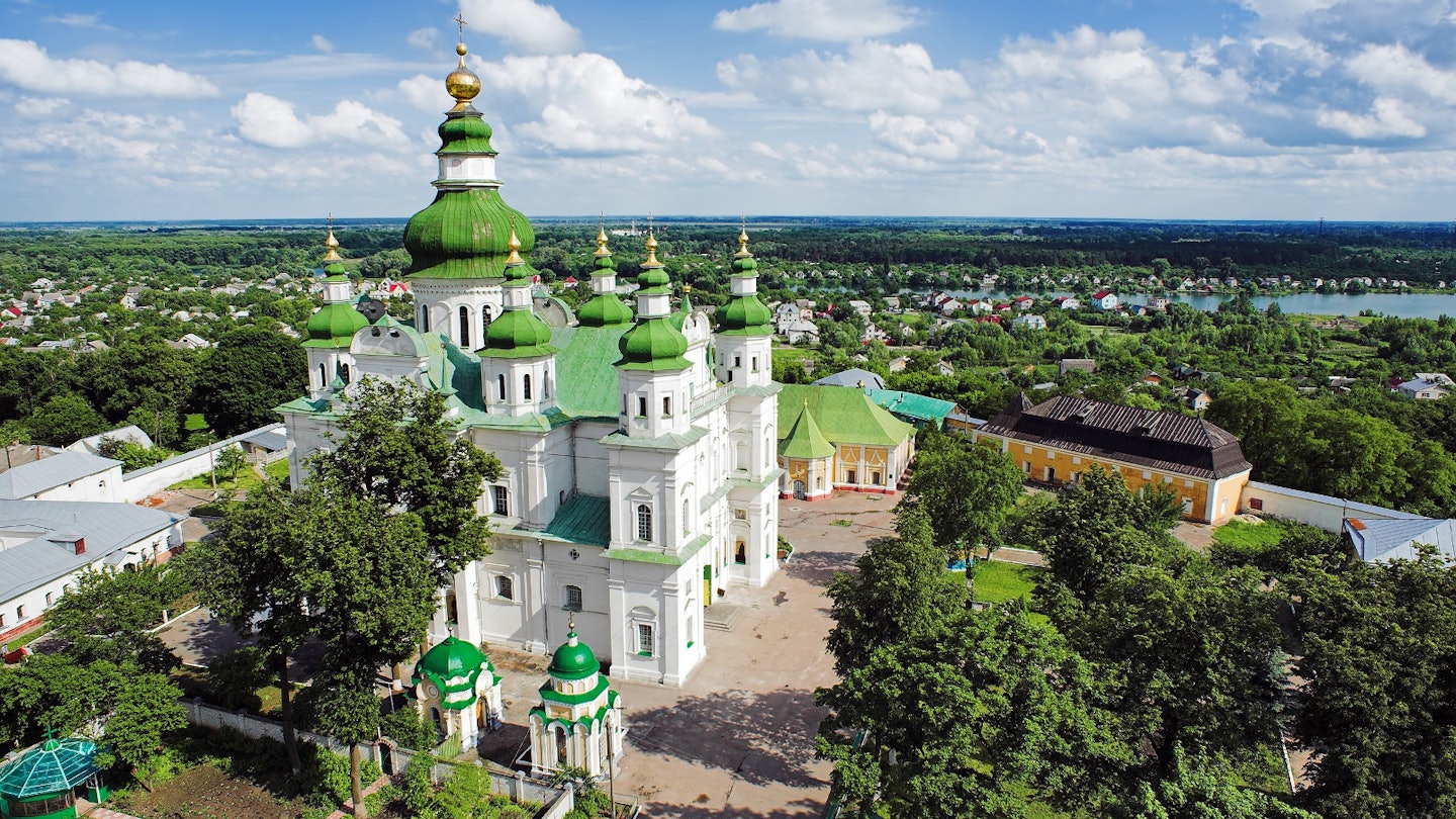 Assumption Cathedral in Eletskiy Assumption monastery in Chernihiv © Mikhail Markovskiy / Shutterstock