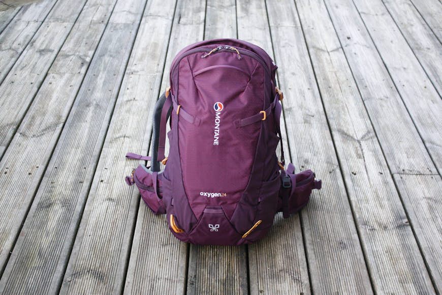 Res lätt, res långt med Oxygen 24-ryggsäcken från Montane © David Else / Lonely Planet