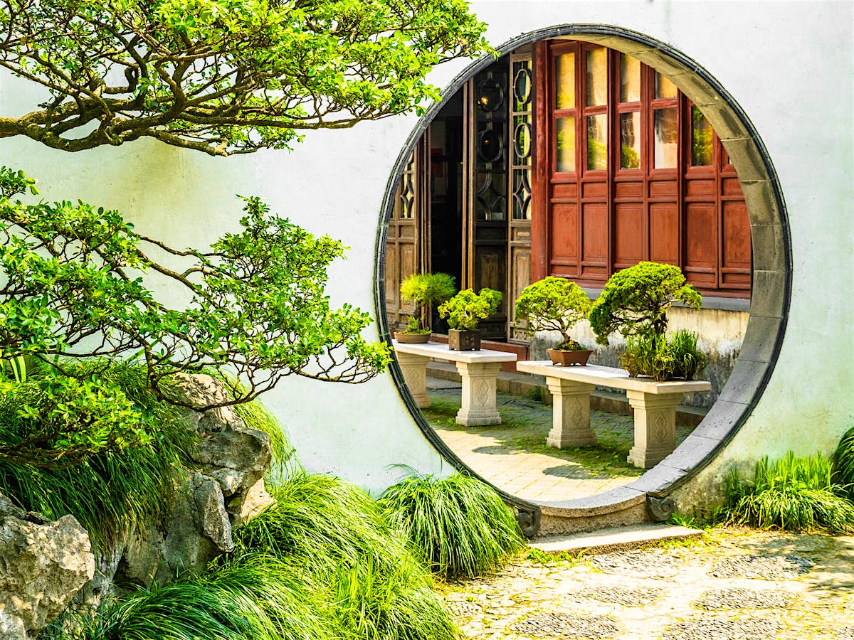 Garden To Linger In Suzhou S Elegant Classical Chinese Gardens