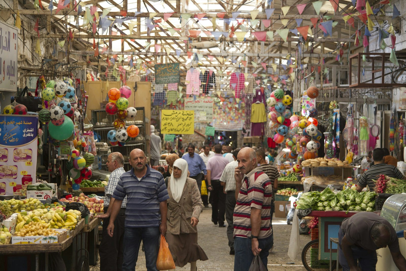 Market in the old town of Nablus, Palestinian Territories. Image by Aldo Pavan / Getty Images