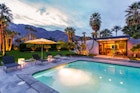 The back of the house and swimming pool at the Wexler-designed Dinah Shore House in Palm Springs, California © Palm Springs Bureau of Tourism