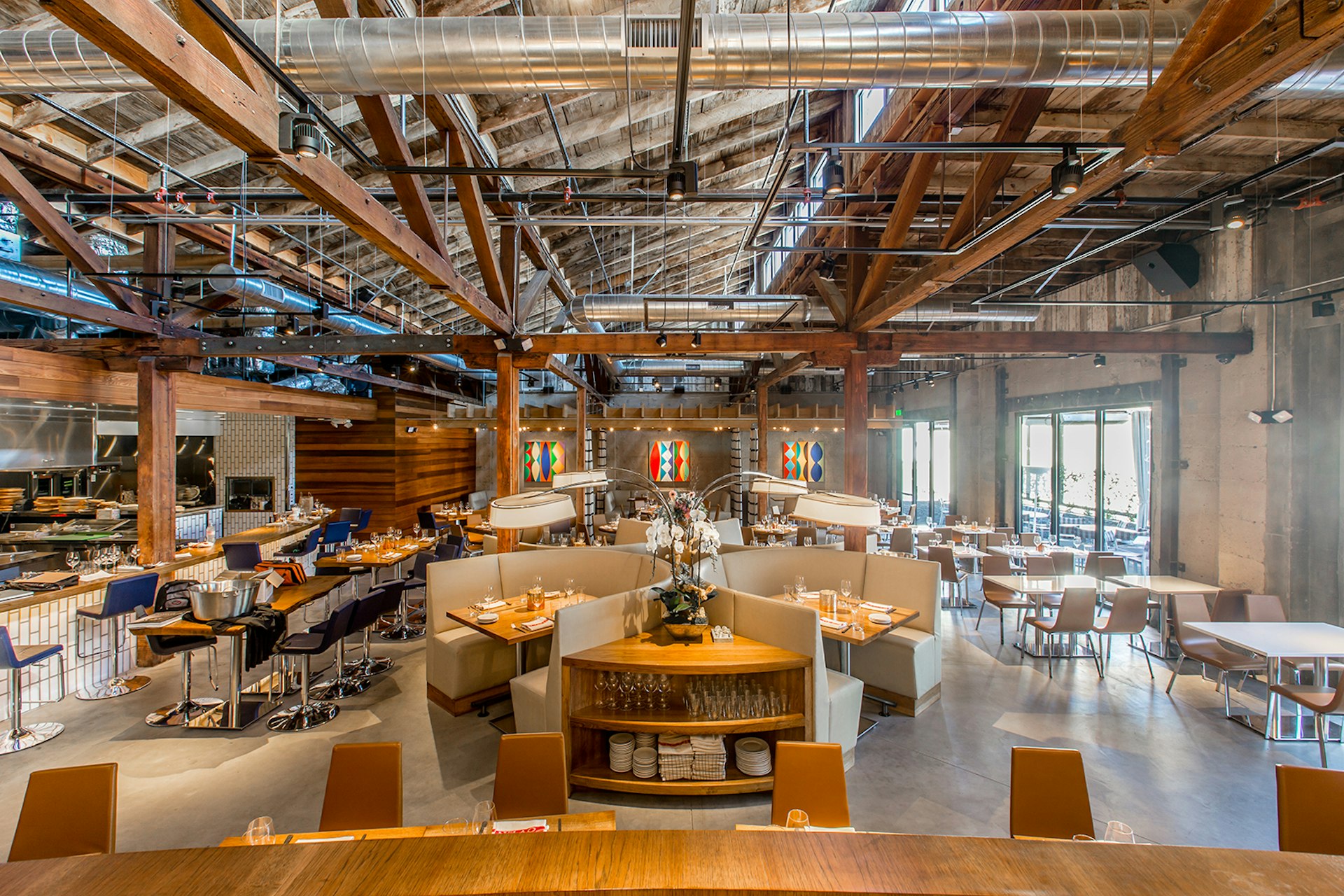 Interior of the Juniper & Ivy restaurant in San Diego © Mike Newton / Juniper & Ivy 