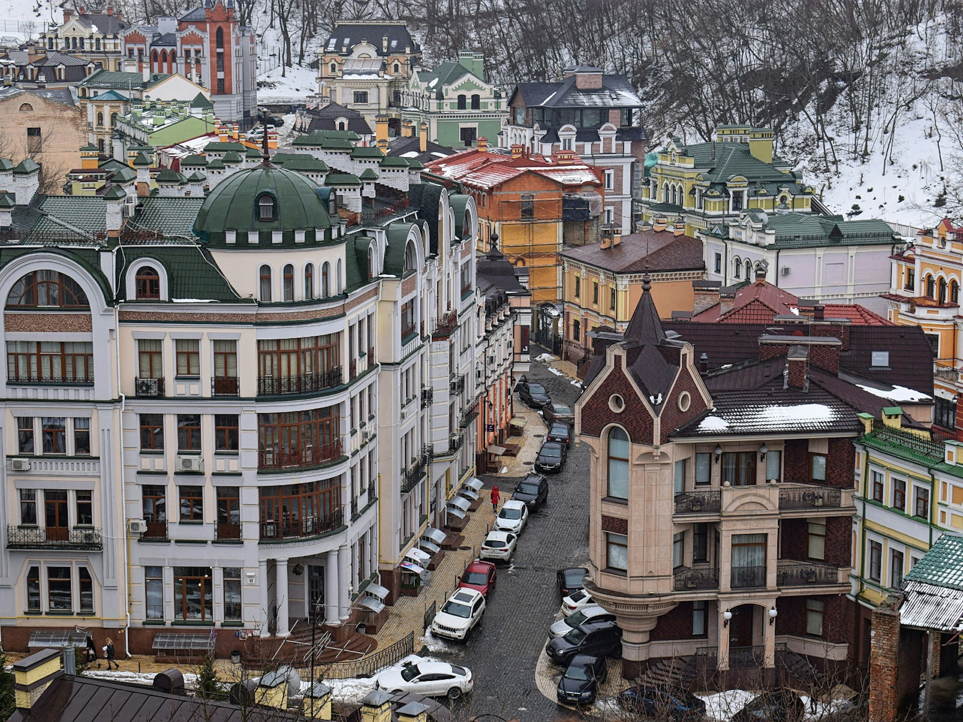 The panorama of Vozdvyzhenka district from the Castle Hill in Kyiv © Pavlo Fedykovych / Lonely Planet