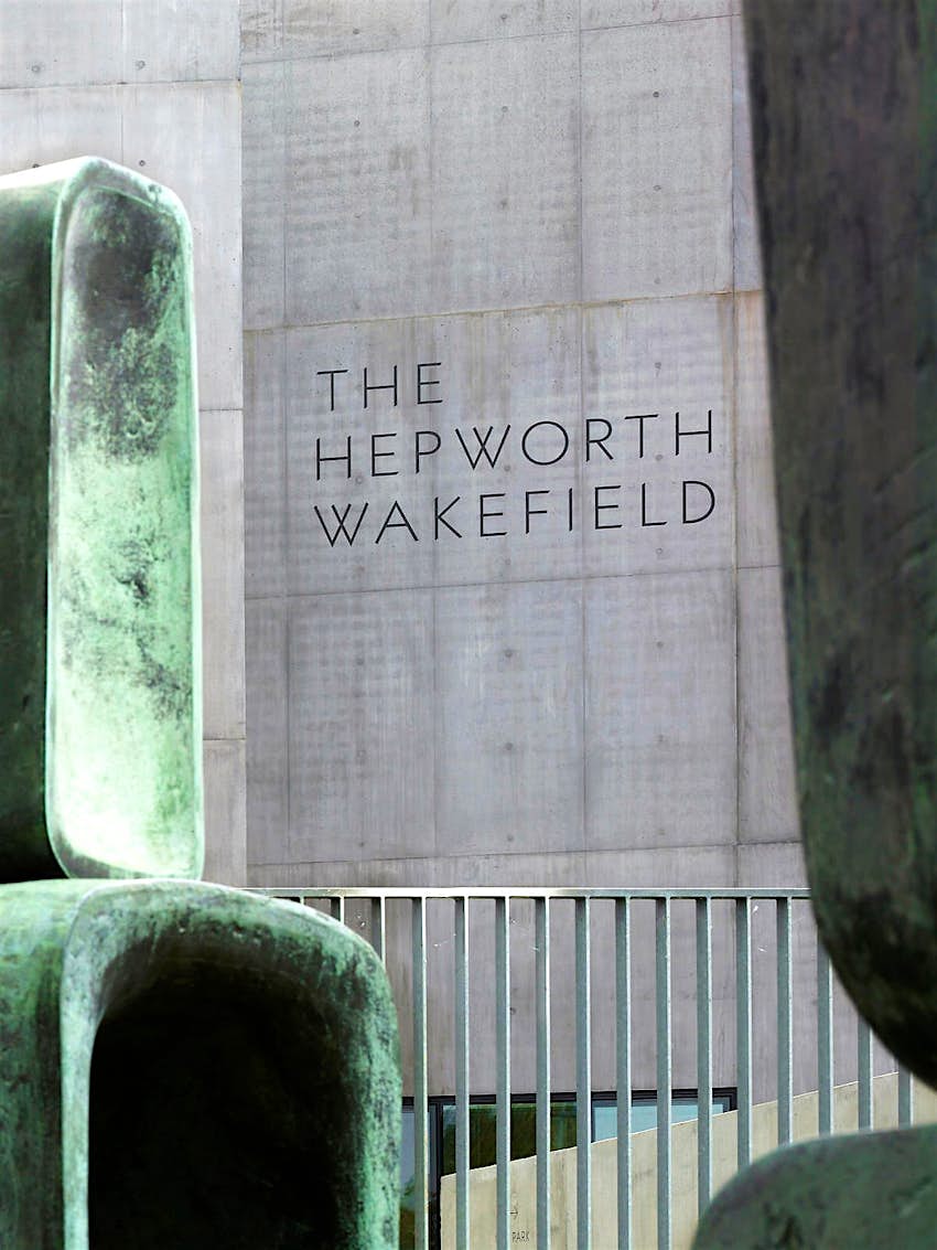 Features - The Hepworth Wakefield, 1 Wentworth Terrace, Wakefield, West Yorkshire, United Kingdom Architect: David Chipperfield Architects 2010 The Hepworth Wakefield,David Chipperfield Architects, Wakefield, 2011, Exterior Detail View From North The Hepworth Wakefield shows off some fine Yorkshire art in a fine Yorkshire setting © View Pictures / Getty Images
