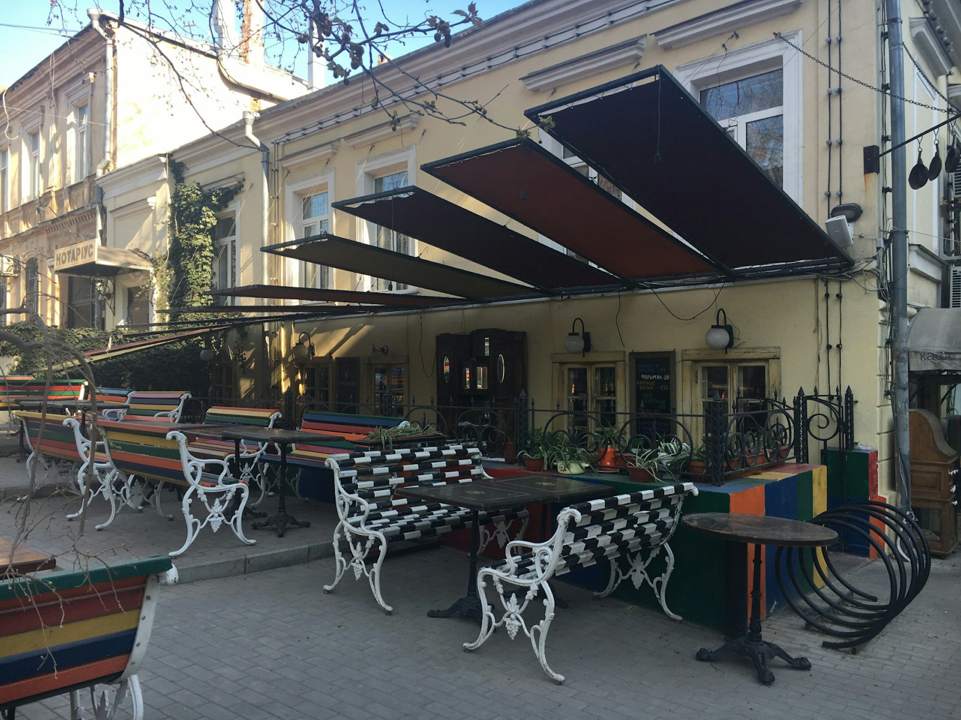 The quirky Gogol-Mogol cafe on Nekrasova street is a popular Odesa hangout © Brana Vladisavljevic / Lonely Planet