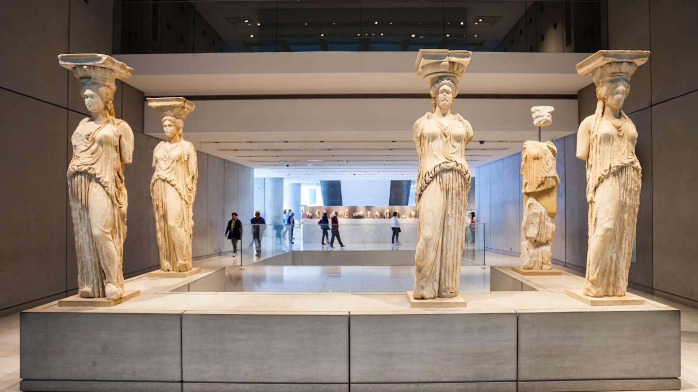 The five Caryatids from the Erechtheion temple at the Acropolis Museum in Athens © saiko3p / Shutterstock