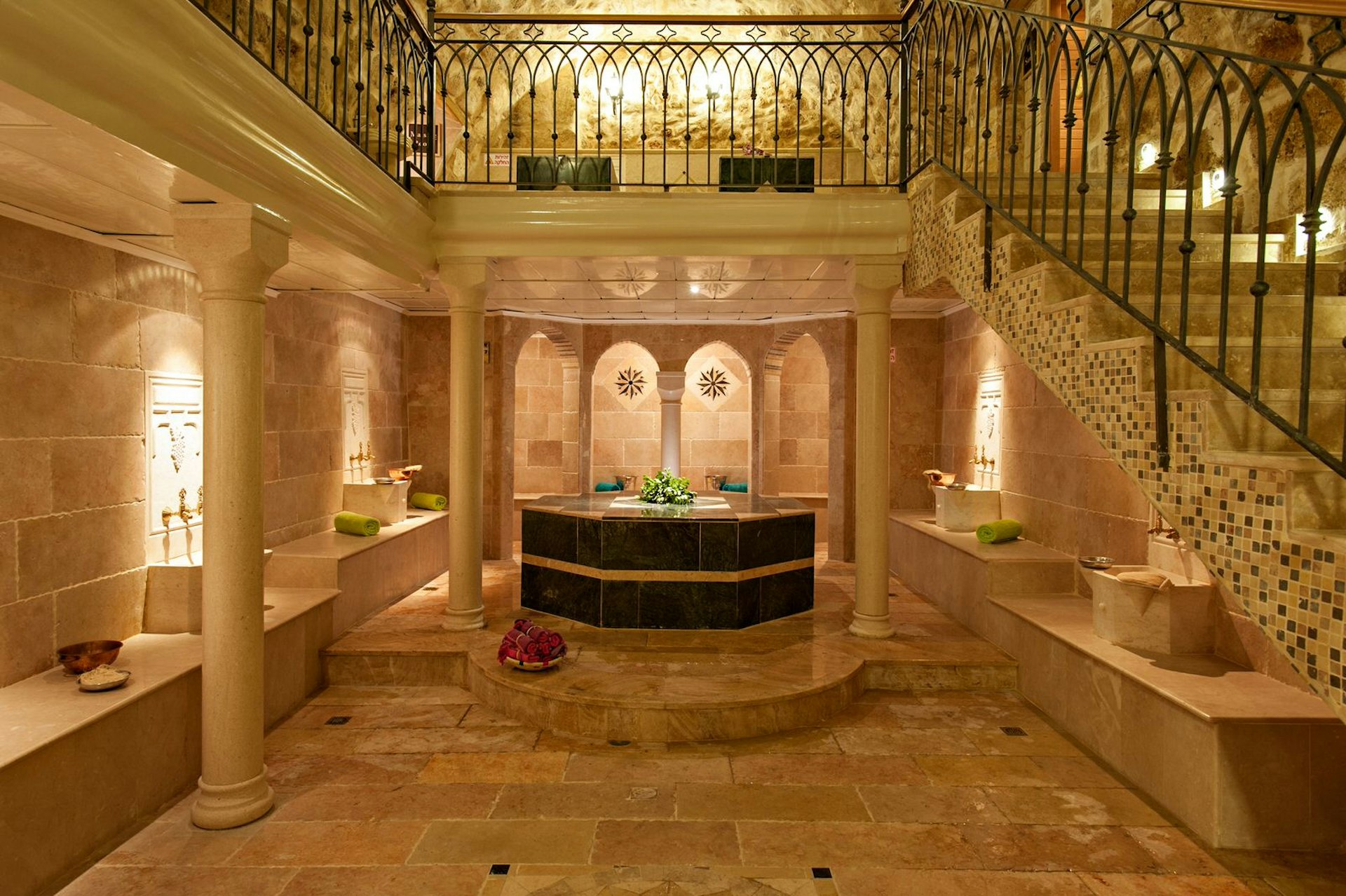 Interior of Ghattas Turkish Baths © Erik Sahlin / Ghattas Turkish Baths