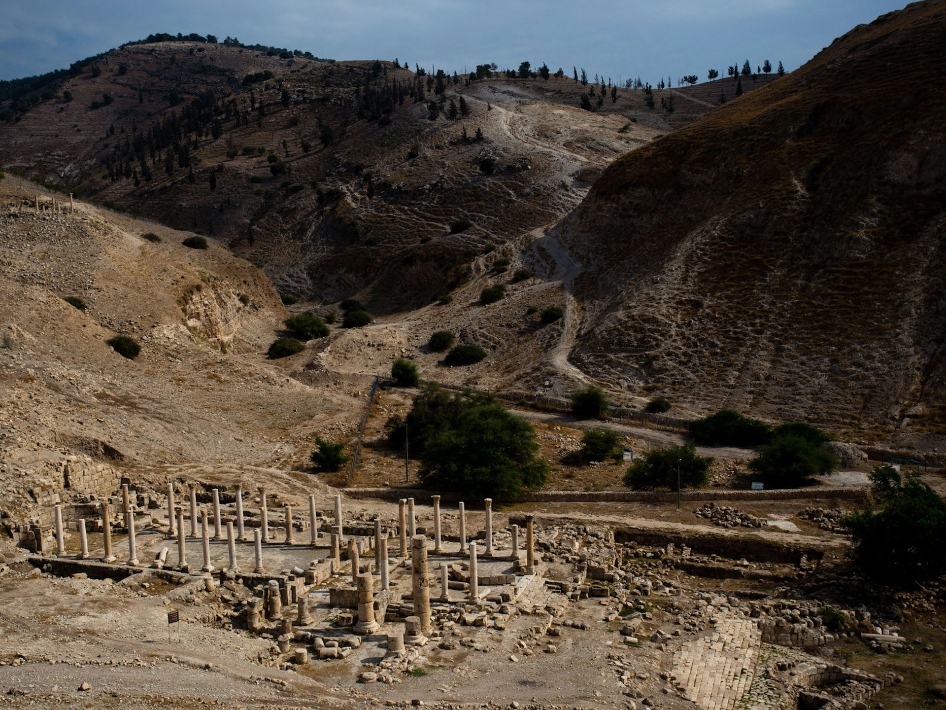 The last remaining ruins of the Pella settlement in Jordan © Stephen Lioy / Lonely Planet