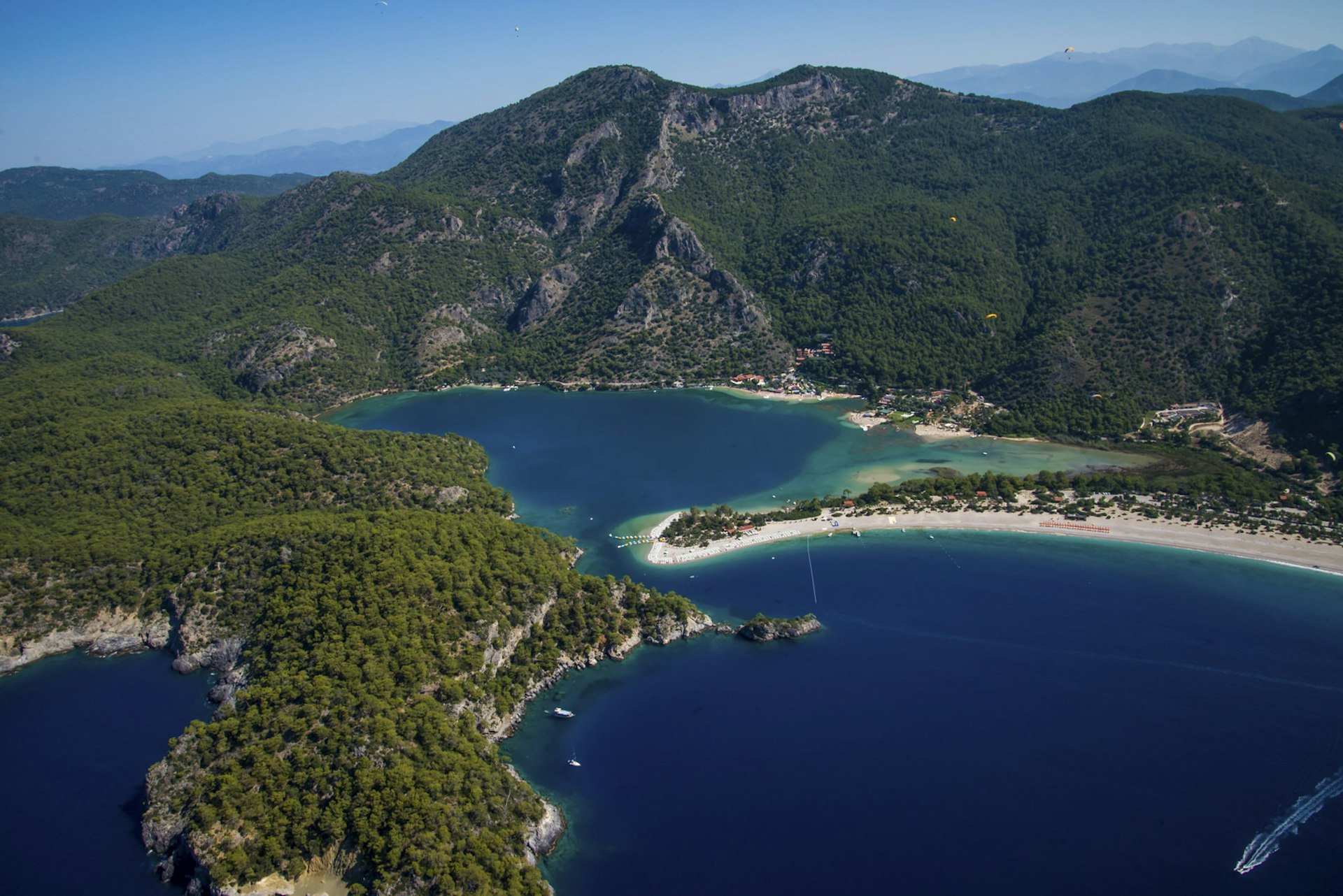 Oludeniz's blue lagoon, Teke Peninsula, Turkey © Arijit Roychoudhury / 500px